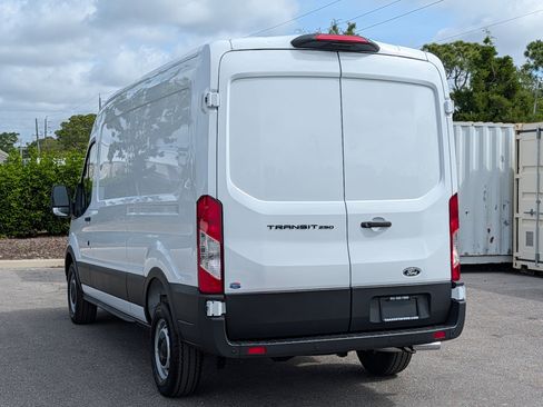 New 2026 Ford Transit 250 148 Medium Roof RWD image 7