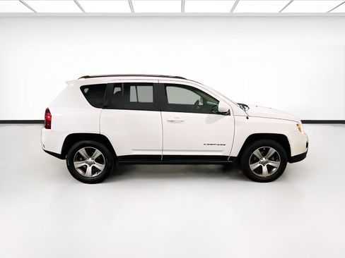 Used 2017 Jeep Compass High Altitude image 23