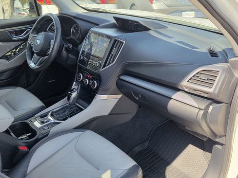 Used 2019 Subaru Forester Limited w/ Popular Package #3 image 10