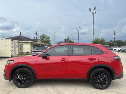 Used 2025 Honda HR-V Sport image 6