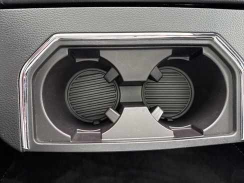 Used 2018 Ford F150 Lariat image 32