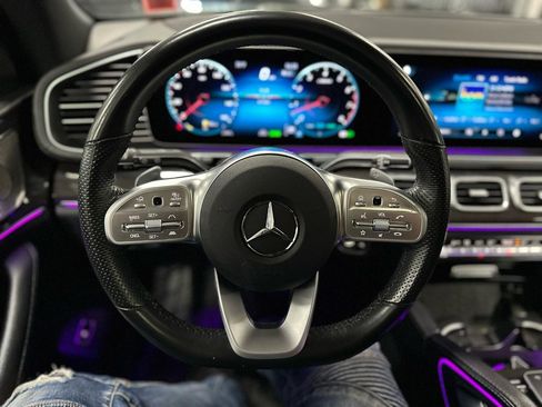 Used 2021 Mercedes-Benz GLS 580 4MATIC w/ E-Active Body Control Package image 19