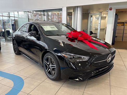 New 2026 Mercedes-Benz CLA 250 4MATIC image 3