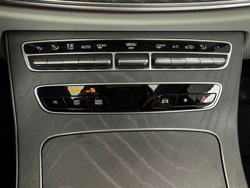 Used 2021 Mercedes-Benz E 450 4MATIC All-Terrain Wagon image 25