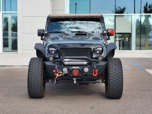 Used 2015 Jeep Wrangler Unlimited Sport AWD/4WD image 2