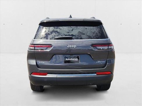 New 2025 Jeep Grand Cherokee L Limited w/ Trailer Tow Package image 8
