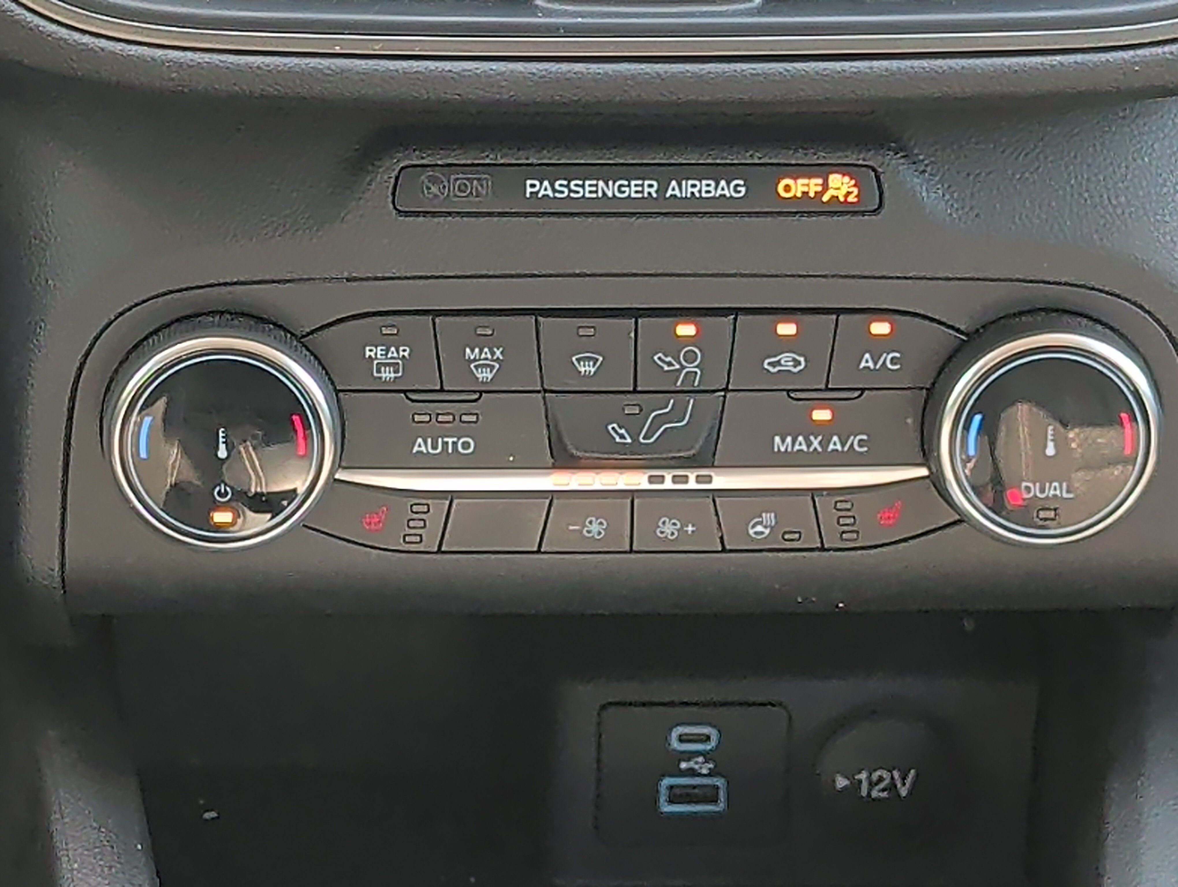 Used 2023 Ford Escape Active AWD/4WD image 25