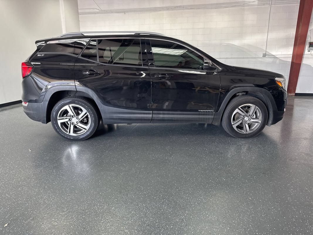 Used 2019 GMC Terrain SLT AWD/4WD image 3