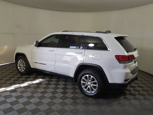 Used 2021 Jeep Grand Cherokee Laredo X RWD image 3
