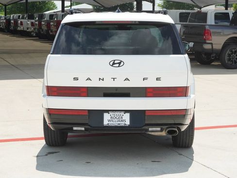 Used 2025 Hyundai Santa Fe Calligraphy FWD image 4