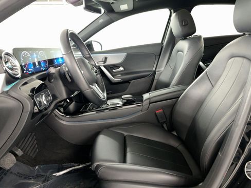 Used 2021 Mercedes-Benz A 220 image 5