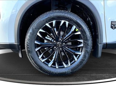 New 2026 Nissan Rogue SV image 13