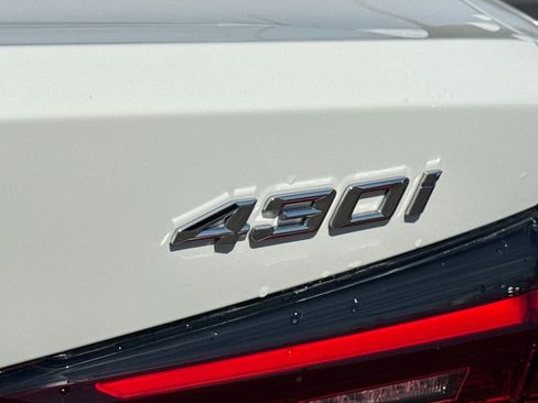 Used 2021 BMW 430i Coupe w/ M Sport Package RWD image 9