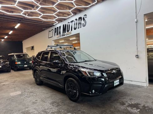 Used 2021 Subaru Forester w/ Popular Package #1 image 2