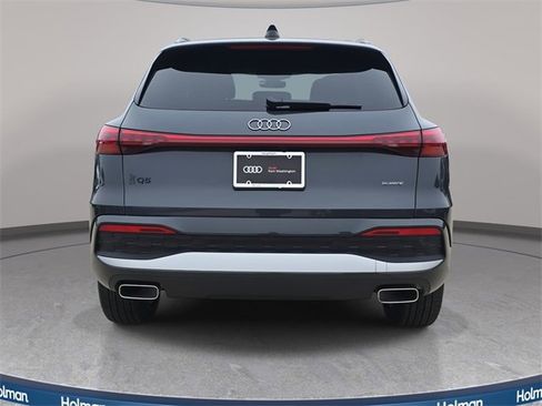 Used 2025 Audi Q5 Premium w/ Convenience Package image 7