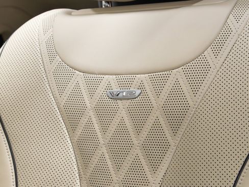 Used 2016 Mercedes-Benz Maybach S 600 Maybach S 600 image 6