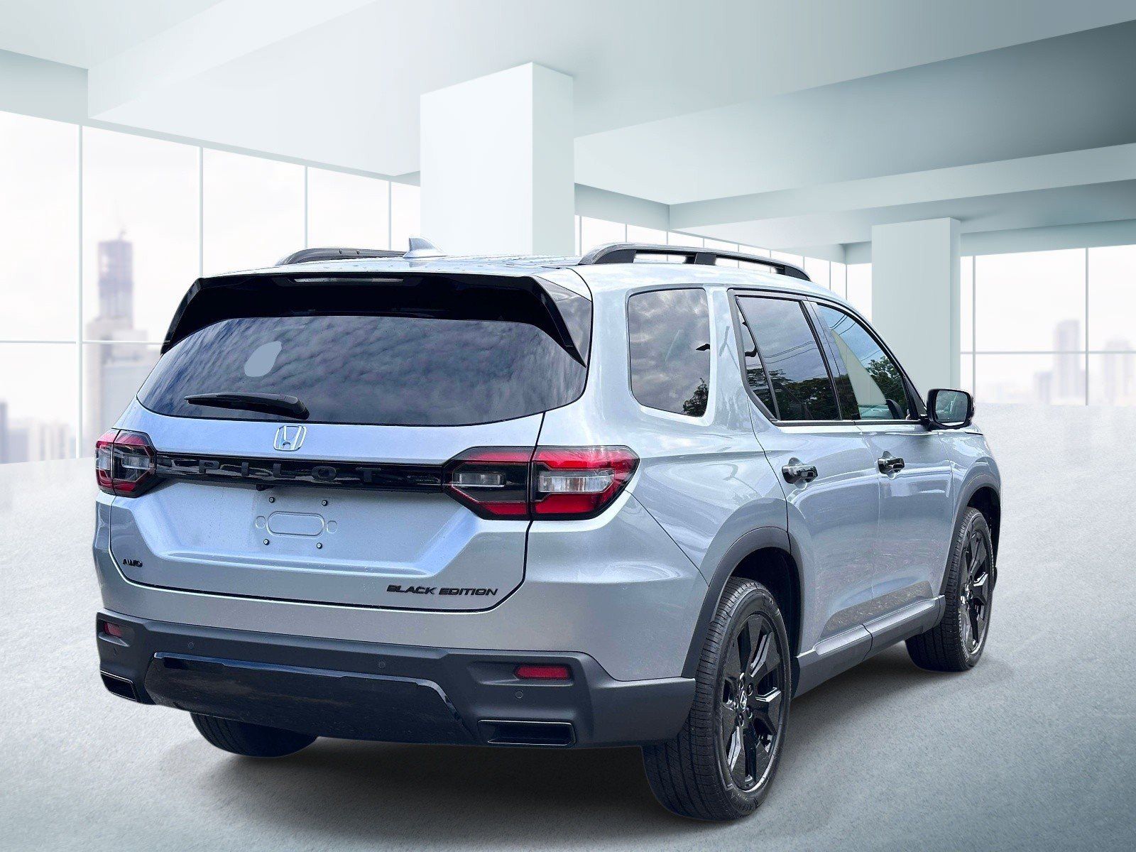 Used 2026 Honda Pilot Black Edition image 4