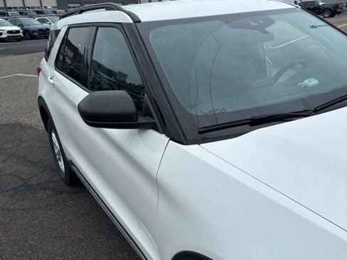 Certified 2023 Ford Explorer XLT AWD/4WD image 10