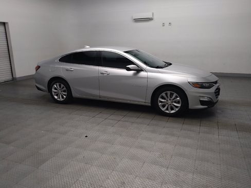 Used 2021 Chevrolet Malibu LT FWD image 11