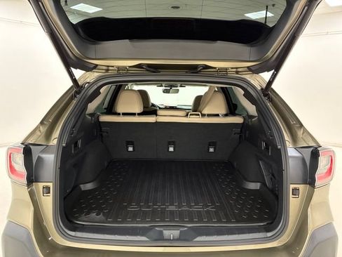 Used 2023 Subaru Outback Limited AWD/4WD image 17