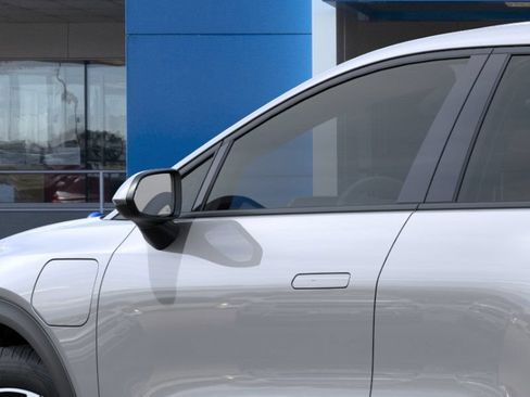 New 2026 Chevrolet Equinox EV LT FWD image 45