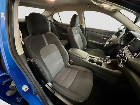 Used 2024 Nissan Sentra SV image 31