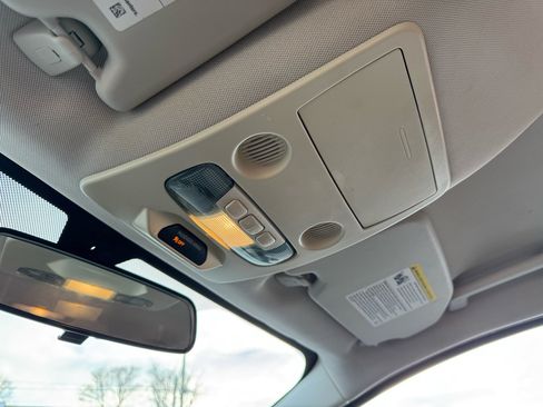 Used 2018 Ford EcoSport S image 37