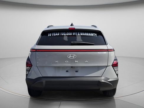 Certified 2024 Hyundai Kona SEL FWD image 6