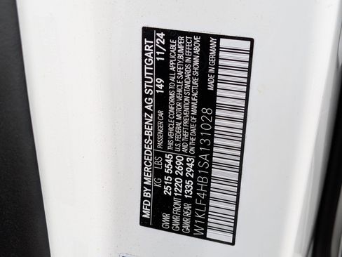 Certified 2025 Mercedes-Benz E 350 4MATIC Sedan image 35