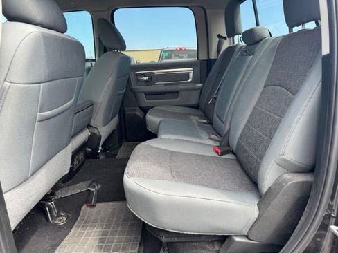 Used 2018 RAM 1500 Classic SLT w/ Luxury Group AWD/4WD image 13