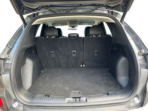 Used 2025 Ford Escape SE FWD image 31