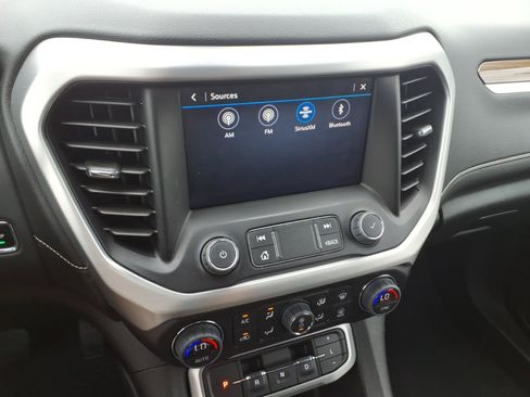 Certified 2023 GMC Acadia SLE w/ Driver Convenience Package AWD/4WD image 21