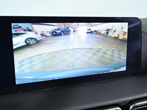 Certified 2026 Nissan Sentra SV w/ SV Convenience Package FWD image 16