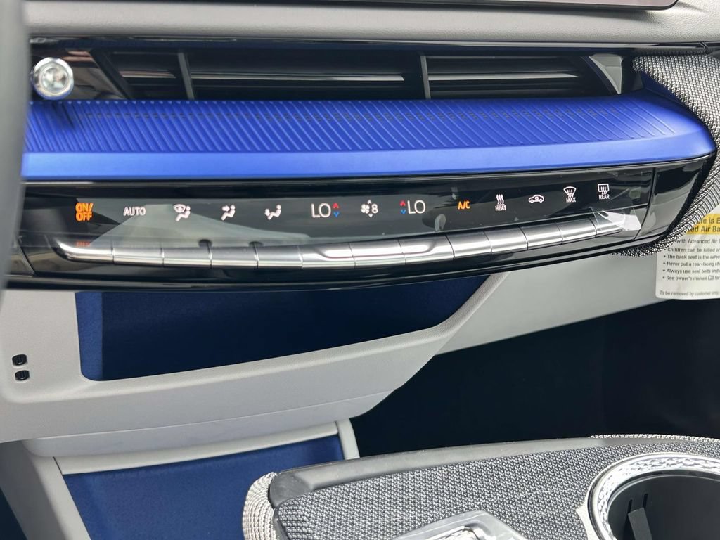 New 2026 Cadillac Optiq Sport 1 w/ LPO, ONYX Package RWD image 27