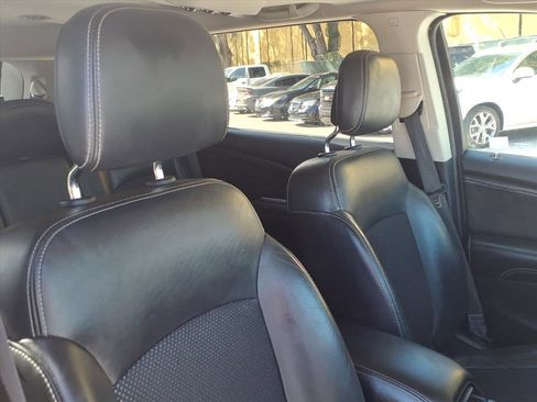 Used 2020 Dodge Journey Crossroad image 18