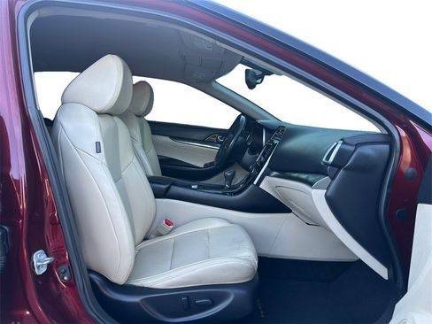 Used 2019 Nissan Maxima 3.5 SV w/ Floor Mat Group image 16