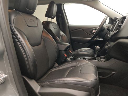 Used 2023 Jeep Cherokee Altitude Lux image 21