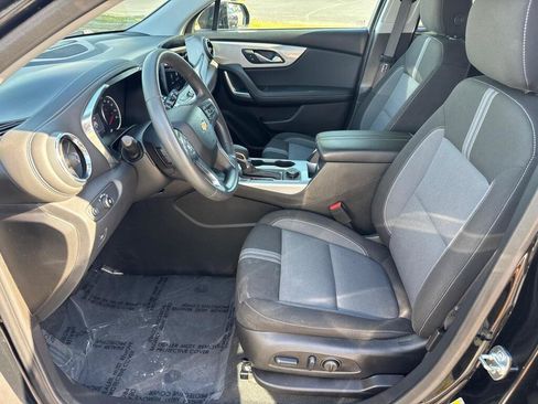 Used 2024 Chevrolet Blazer LT w/ Convenience Package AWD/4WD image 6