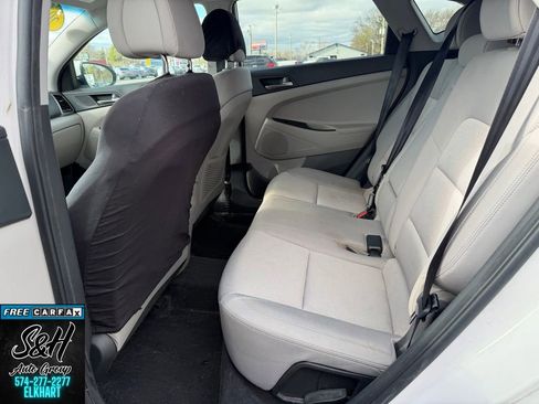 Used 2017 Hyundai Tucson SE image 5