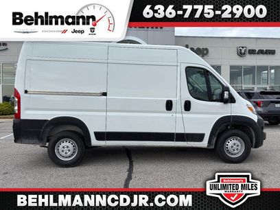 New 2025 RAM ProMaster 2500 w/ Convenience Group
