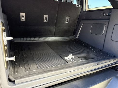 Used 2025 Ford Bronco Raptor AWD/4WD image 18