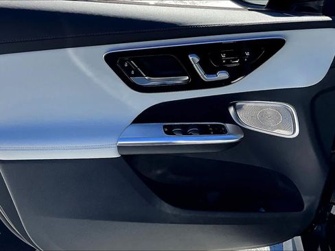 Used 2026 Mercedes-Benz GLC 300 GLC 300 image 21