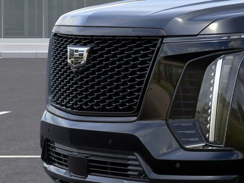 New 2026 Cadillac Escalade ESV Platinum Sport w/ LPO, ONYX Package AWD/4WD image 13