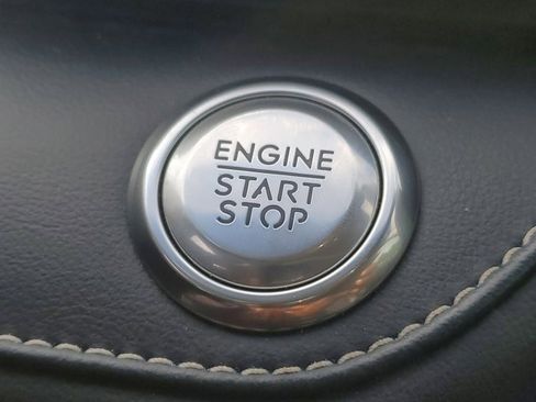 Certified 2024 Lincoln Nautilus Reserve w/ Equipment Group 202A image 29