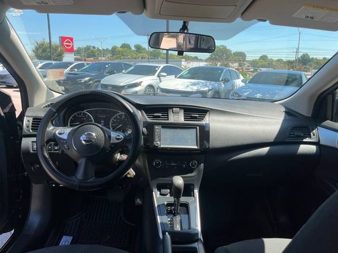Used 2019 Nissan Sentra S FWD image 21