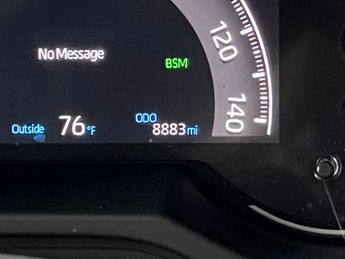 Used 2025 Toyota RAV4 XLE Premium w/ Weather Package AWD/4WD image 31