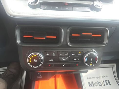 Used 2023 Ford Maverick XLT w/ XLT Luxury Package FWD image 16