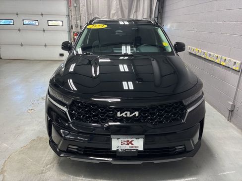 Used 2023 Kia Sorento SX image 6