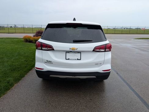 Used 2024 Chevrolet Equinox LT w/ LPO, Floor Liner Package AWD/4WD image 9