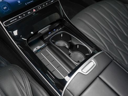 Used 2025 Mercedes-Benz S 63 AMG S image 49
